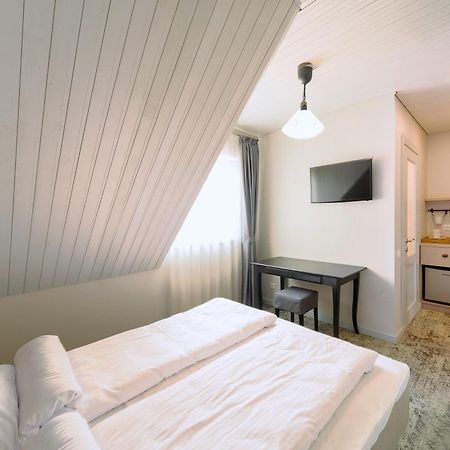 Olando Kepure Hotel Karkle Bagian luar foto