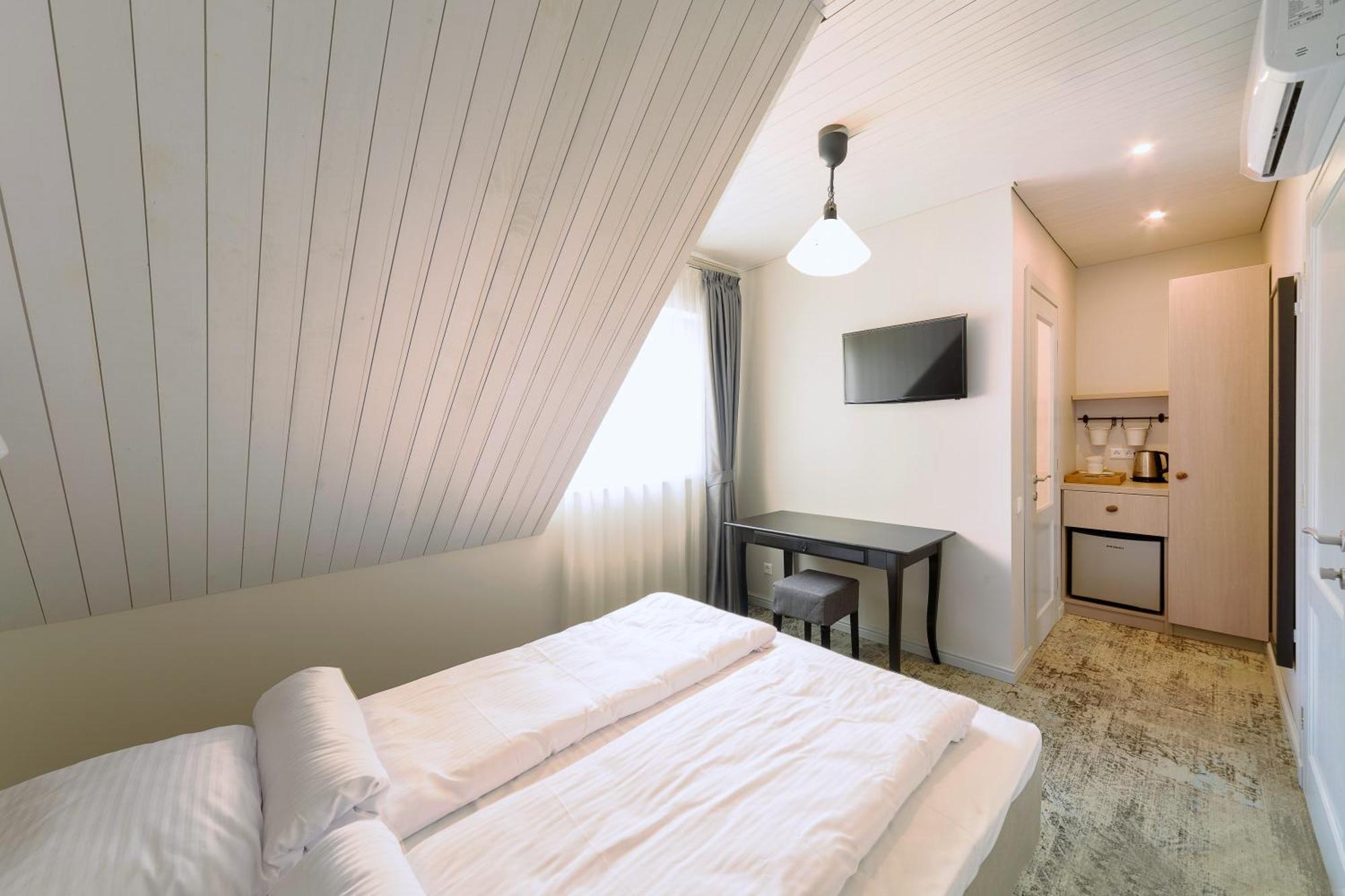 Olando Kepure Hotel Karkle Bagian luar foto