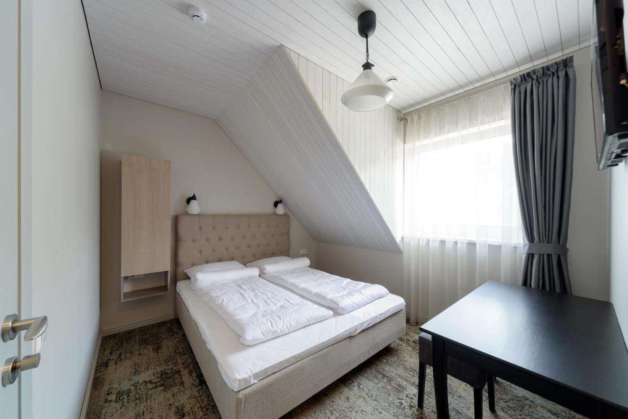 Olando Kepure Hotel Karkle Bagian luar foto