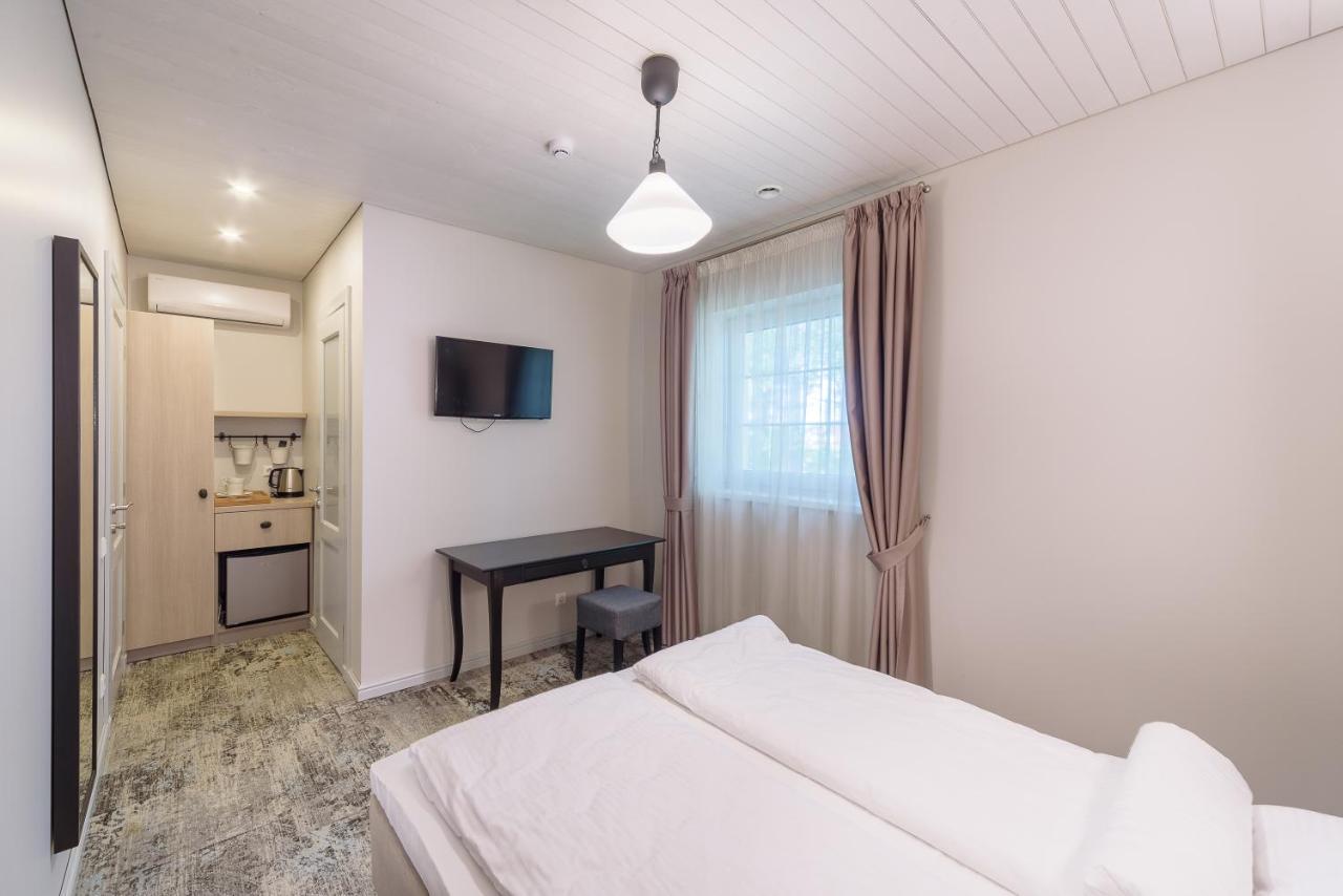 Olando Kepure Hotel Karkle Bagian luar foto